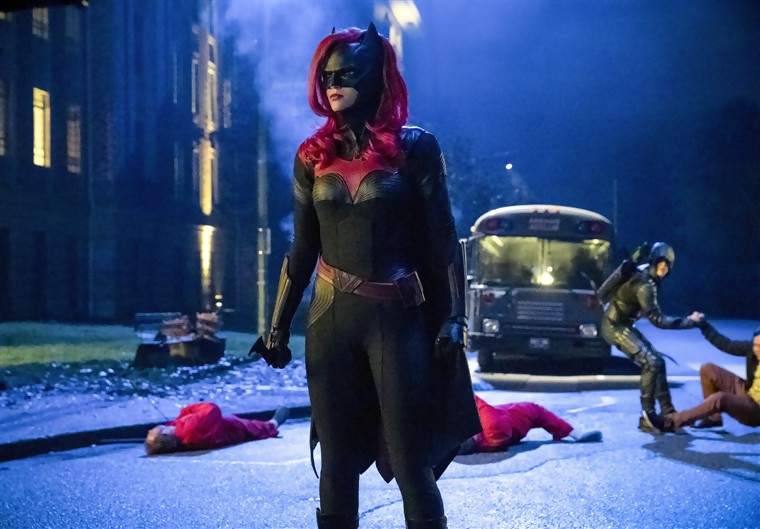 Batwoman: Ruby Rose, gravemente herida debido a sus acrobacias, casi paralizada