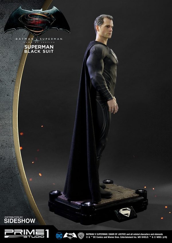 superman-black-suit-version_dc-comics_gallery_5ed5534e96ba1-600x849 