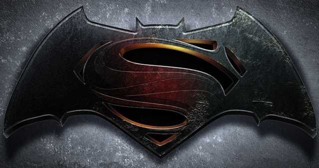 Akiva Goldsman dice que su guión de Batman vs. Superman de principios de la década de 2000 fue "la cosa más oscura que jamás hayas visto"