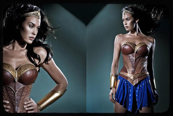 Justice-League-Mortal-Wonder-Woman-700x472-600x405 