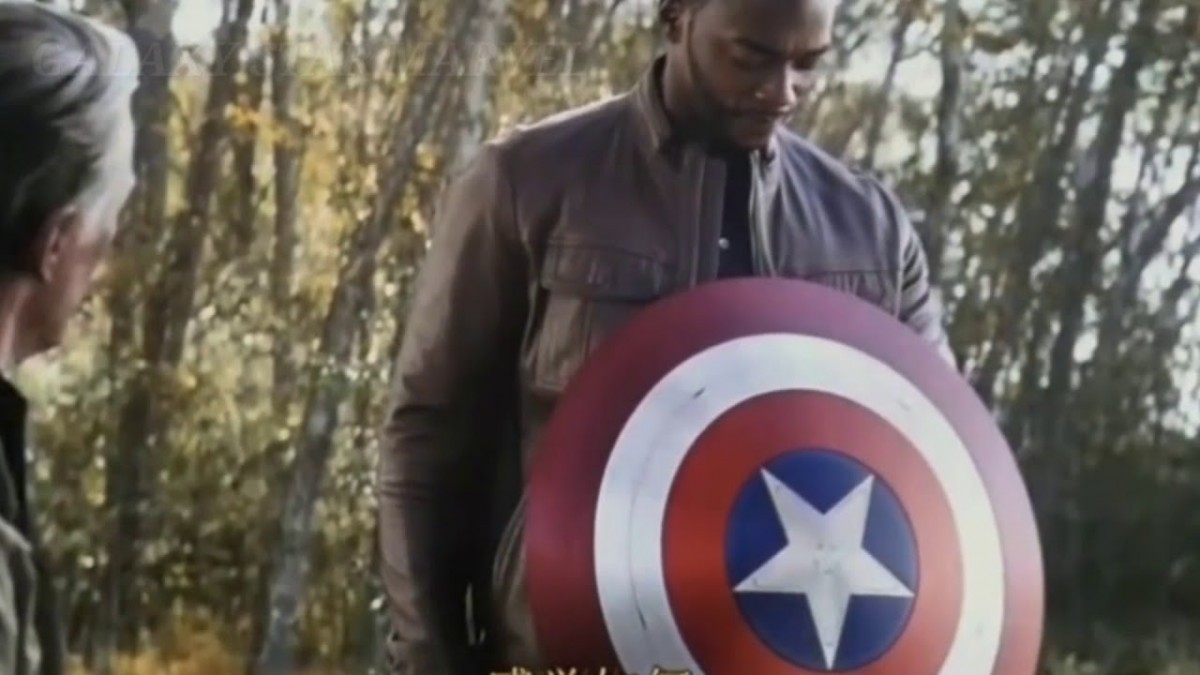 Anthony Mackie describe el lanzamiento del escudo del Capitán América en The Falcon and the Winter Soldier