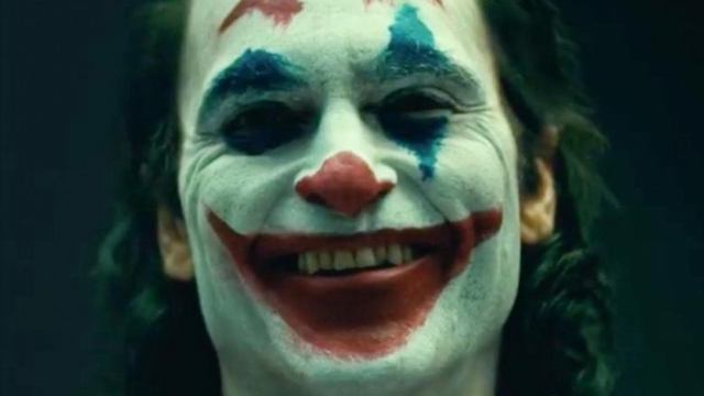 La funda Steelbook Joker 4K de Warner Brothers es todo sonrisas