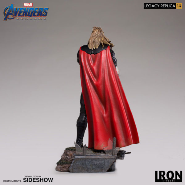 thor_marvel_gallery_5ce71d33ee210-600x600 