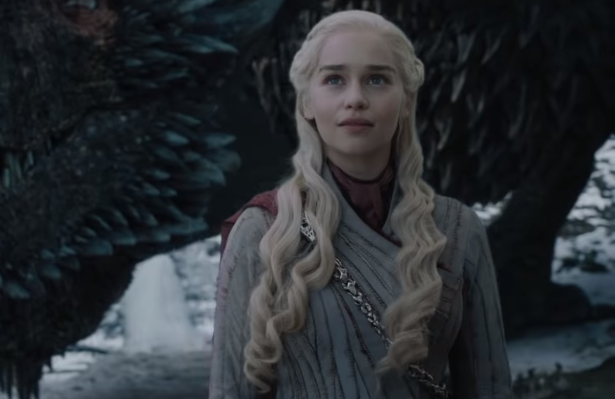 Emilia Clarke de Game of Thrones dice que apoya a Daenerys y sus acciones