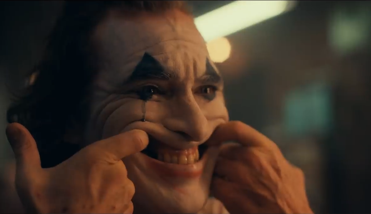 Kevin Smith reacciona al trailer de Joker y dice que "ama" el tono