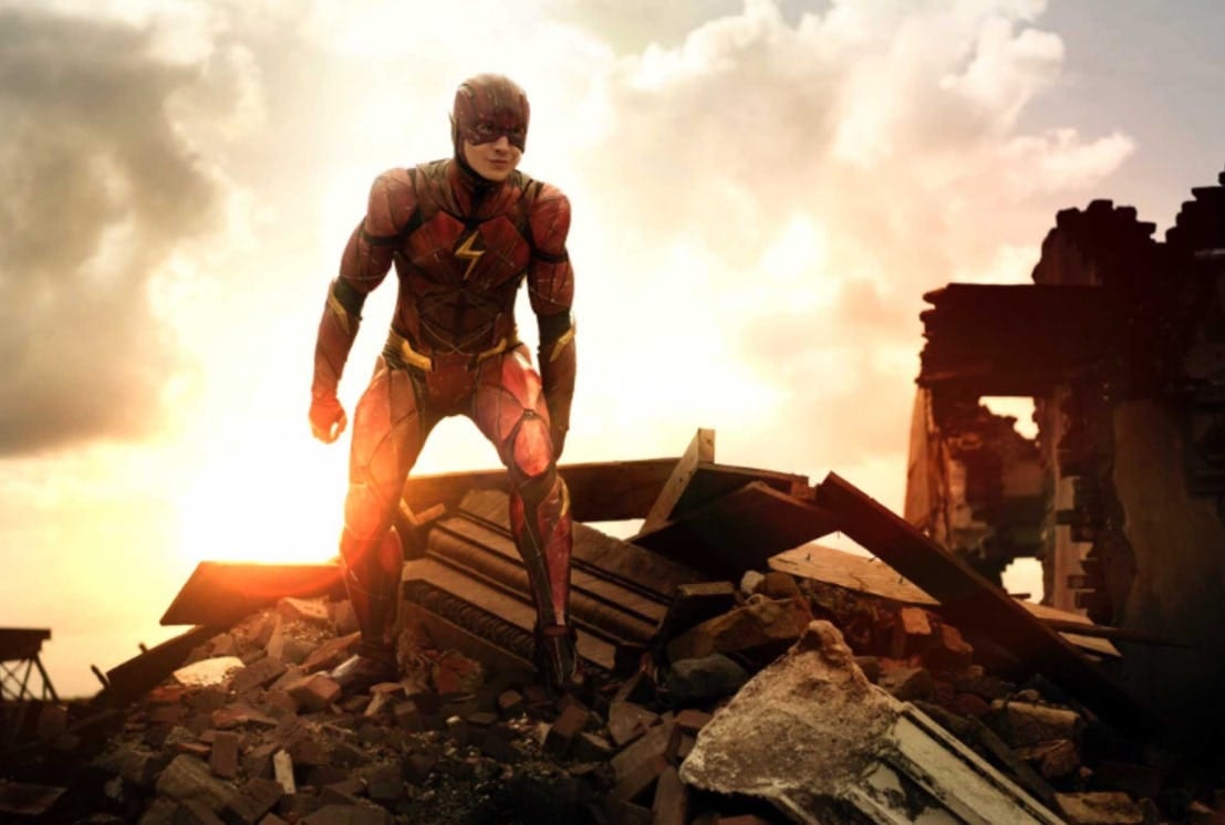 Zack Snyder comparte la foto de prueba de vestuario de la Liga de la Justicia con el Flash de Ezra Miller