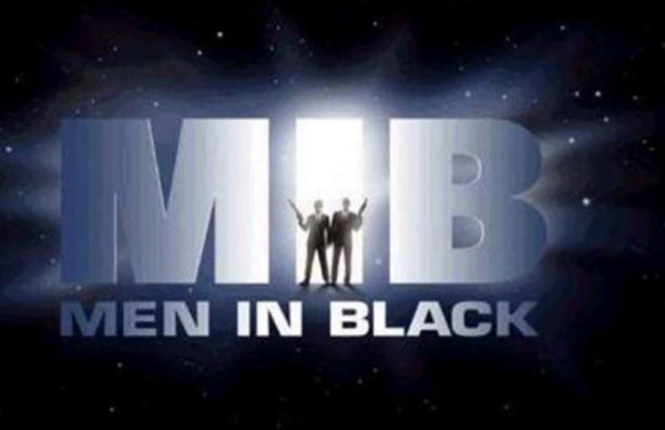 Chris Hemsworth termina la filmación de Men in Black