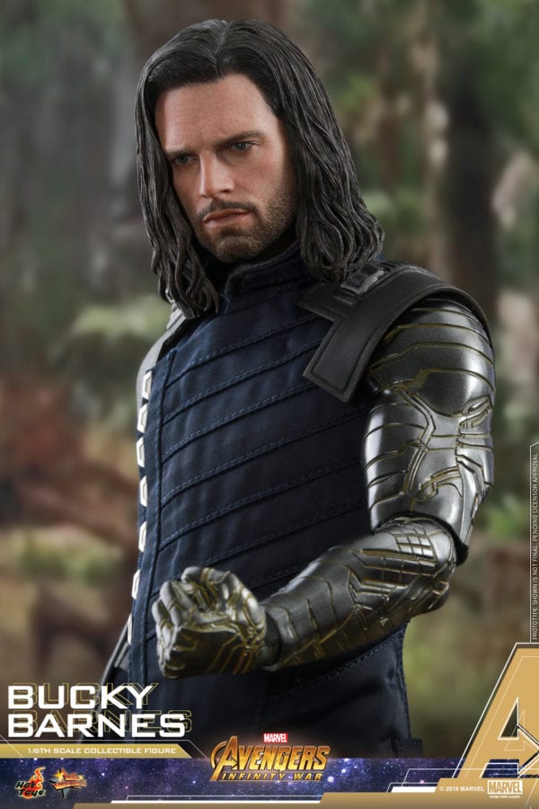 Hot-Toys-AIW-Bucky-Barnes-collectible-figure-4-600x900 