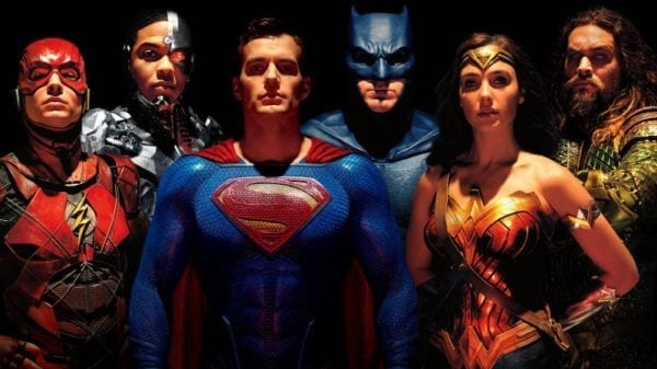 El ejecutivo de AT&T dice que el DC Extended Universe "tiende en la dirección correcta"