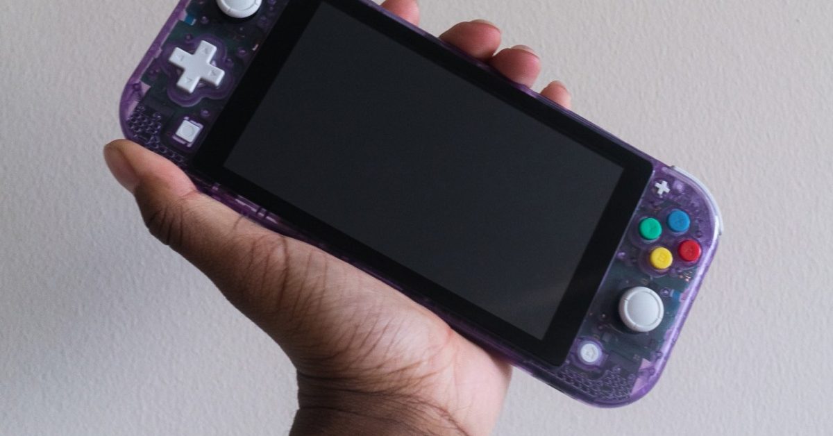 Alguien hizo que un Nintendo Switch pareciera un Game Boy Color