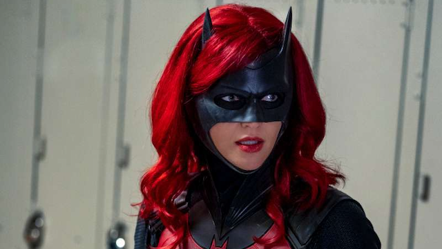 Batwoman Showrunner explica por qué fueron con un nuevo personaje