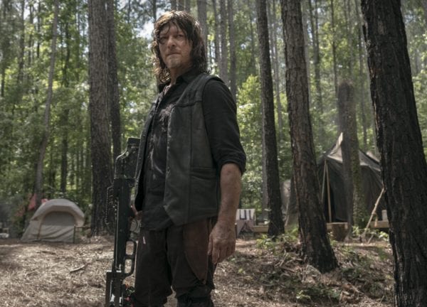 The-Walking-Dead-903-images-3-600x432 