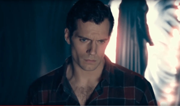 Justice-League-Henry-Cavill-deleted-scene-600x355-600x355 
