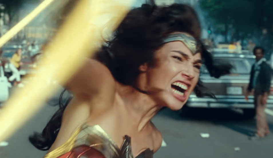 Gal Gadot reacciona al último retraso de Wonder Woman 1984