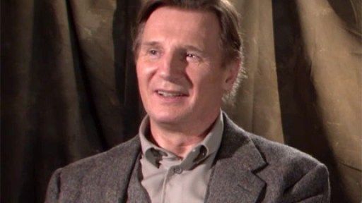Liam Neeson está ansioso por ver 'The Dark Knight Rises' (video)