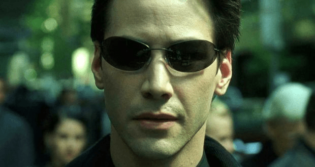 Neo de Keanu Reeves tiene un nuevo aspecto en el video set The Matrix 4