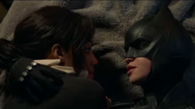 Nueva promoción de Batwoman se burla del romance de Kate Kane y Sophie Moore