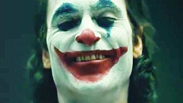 Todd Phillips dice que la película de Joker no seguirá los cómics