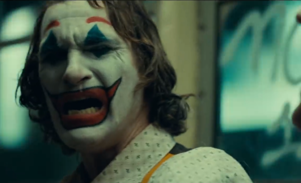 Joker-trailer-screenshots-11-600x366 