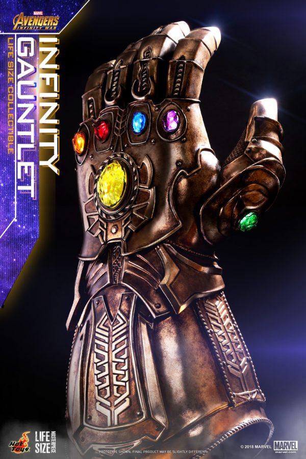 Hot-Toys-AIW-Infinity-Gauntlet-Lifesize-Collectible_PR3-600x900 
