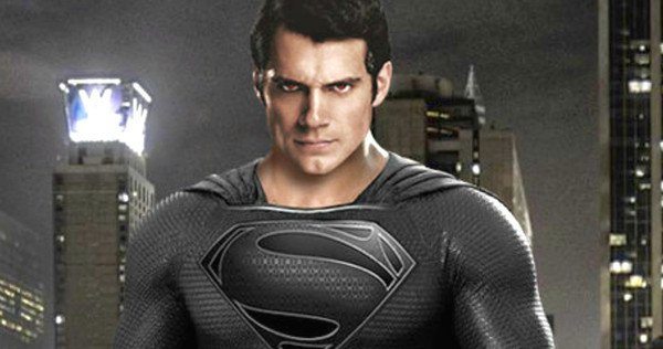 El director de fotografía de la Liga de la Justicia retrocede en los comentarios sobre el traje negro de Superman