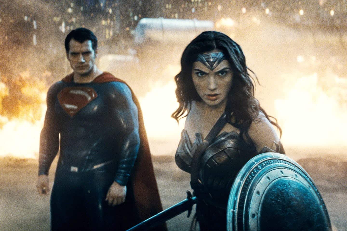 Superman y Wonder Woman: DC responde quién ganaría