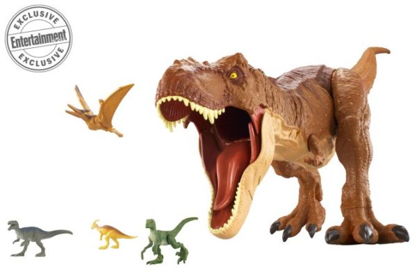 Jurassic-World-Fallen-Kingdom-toys-Entertainment-Weekly-1-600x400 
