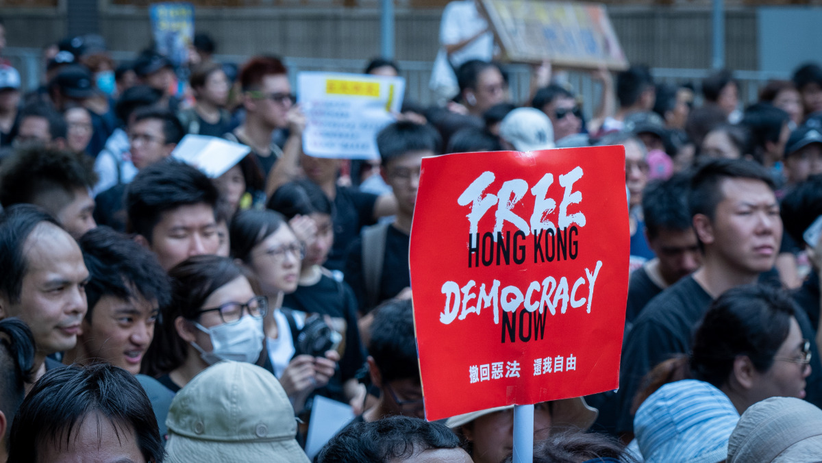 Apple enfrenta críticas por la respuesta China-Hong Kong