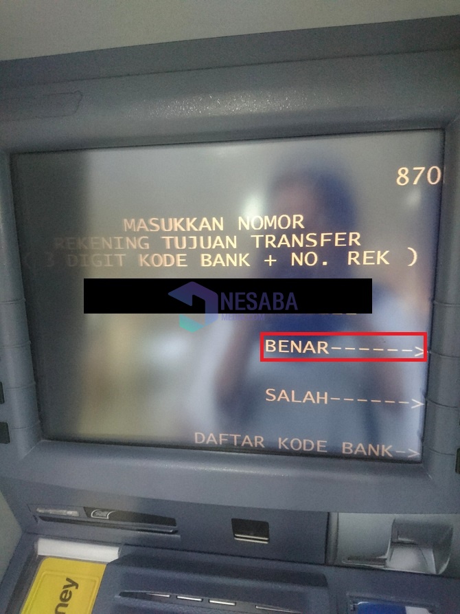 cómo transferir dinero a través de Mandiri ATM - Ingrese el código de 3 dígitos