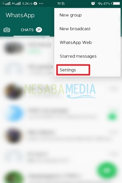 como cambiar el fondo de whatsapp