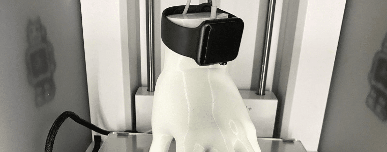 3D Print Thing Apple Watch Stand de la familia Addams