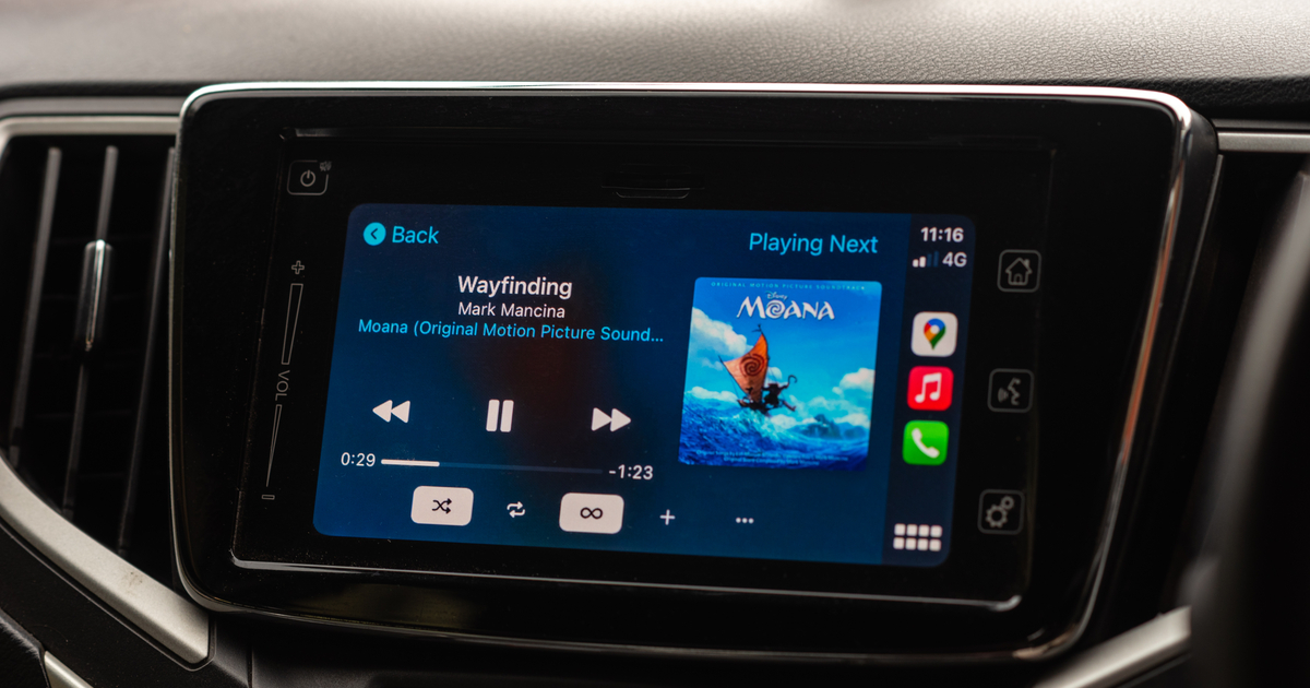 Apple Seeks Deeper Automobile Integration with CarPlay