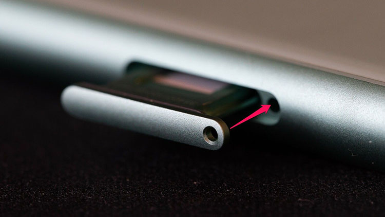 Apple iPhone 15 ya no usará la ranura para tarjeta SIM