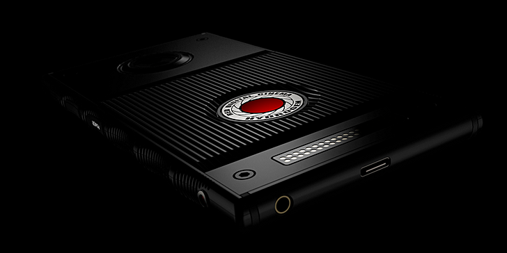 El fabricante de cámaras Red presenta el teléfono Android Hydrogen One con la primera pantalla holográfica del mundo a $ 1200