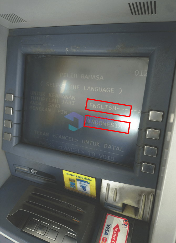 Cómo sacar dinero en el cajero automático Mandiri