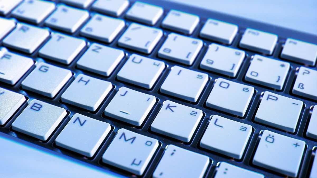 Las 7 mejores formas de arreglar la escritura de varias letras en el teclado en Windows 10