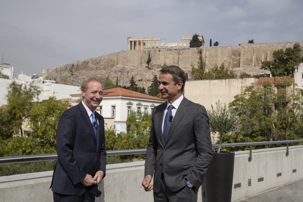 Microsoft acuerda construir un centro de datos de mil millones de dólares en Grecia