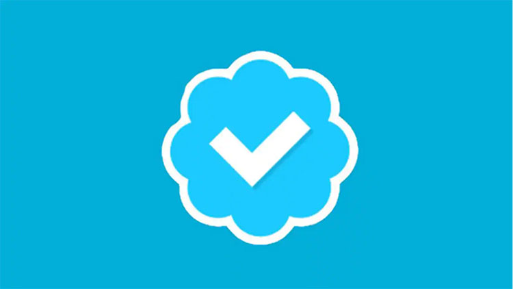 Nuevamente, Twitter detiene las solicitudes de verificación de Blue Tick del usuario