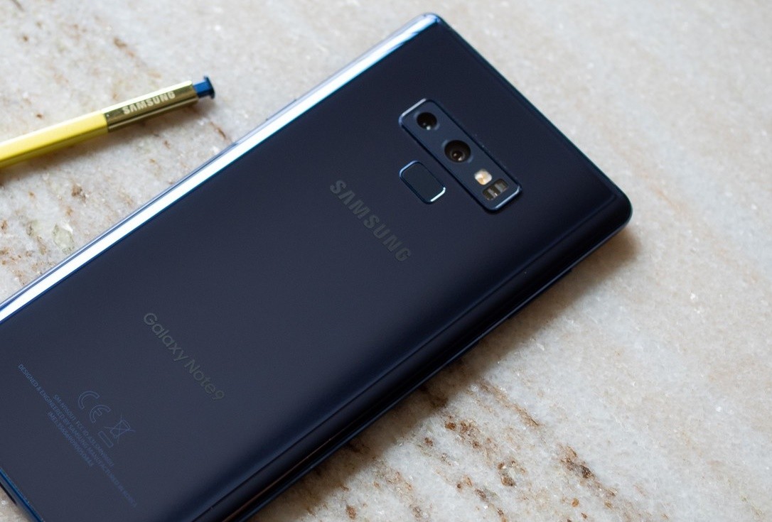 galaxy-note-9-blue-back-with-s-pen