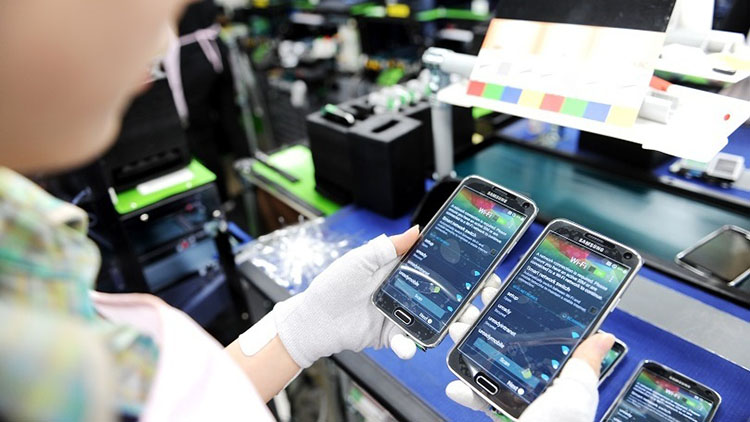 Samsung se convierte en el mejor fabricante de teléfonos inteligentes en los premios de la industria móvil