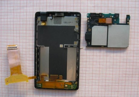 Sony Xperia T hace alarde de sus componentes internos, se presenta en la FCC