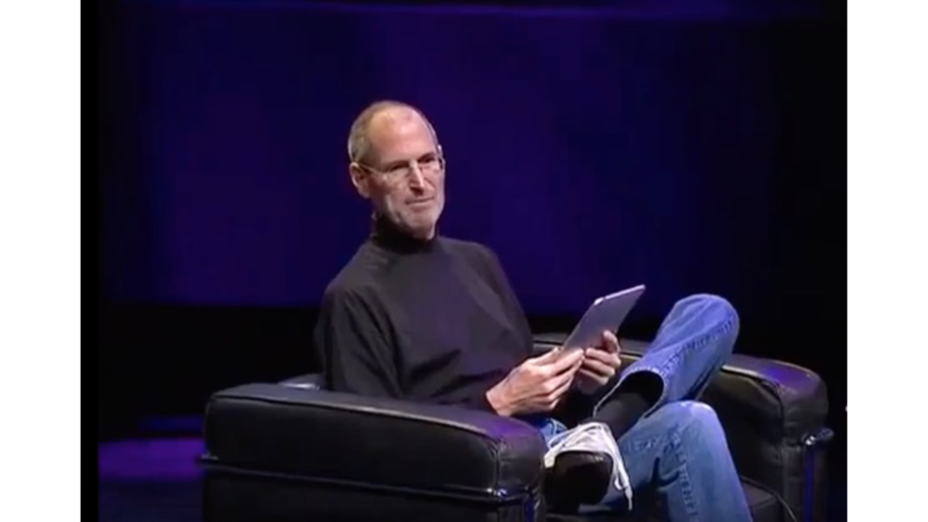 Steve Jobs launches original iPad