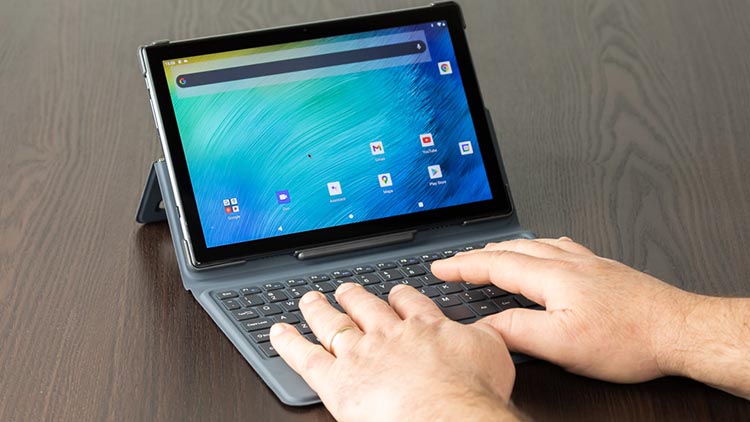 Tableta todo en uno Kingpad K10 con lápiz y teclado incorporados