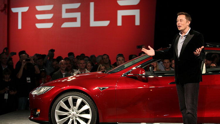 Tesla fue fundada por 5 personas, pero solo Elon Musk se convirtió en multimillonario