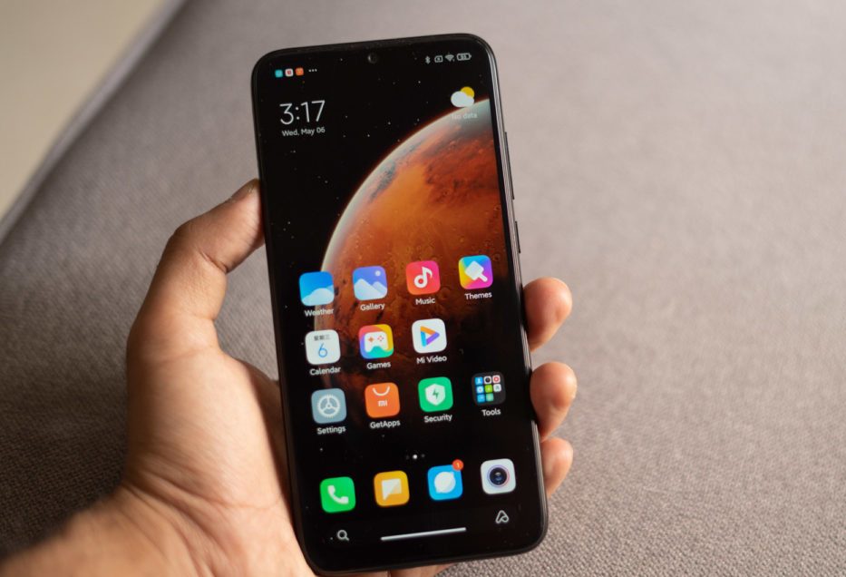 Xiaomi actualiza oficialmente los teléfonos inteligentes Display 13 a través de MIUI 12