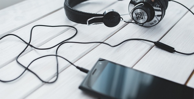 ¡2 formas de descargar canciones MP3 en un teléfono Android (cualquier canción), sin una aplicación!