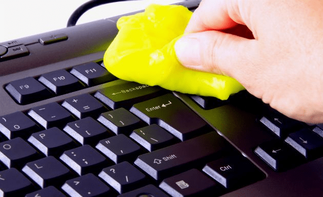 ¡Aquí hay 6 consejos importantes para limpiar su computadora correctamente!
