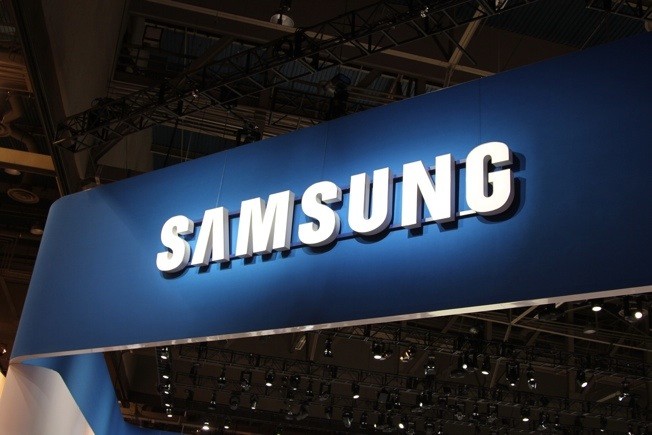 ¡Samsung Galaxy S4 puede venir con una pantalla irrompible innovadora!  Podría aterrizar en abril de 2013.